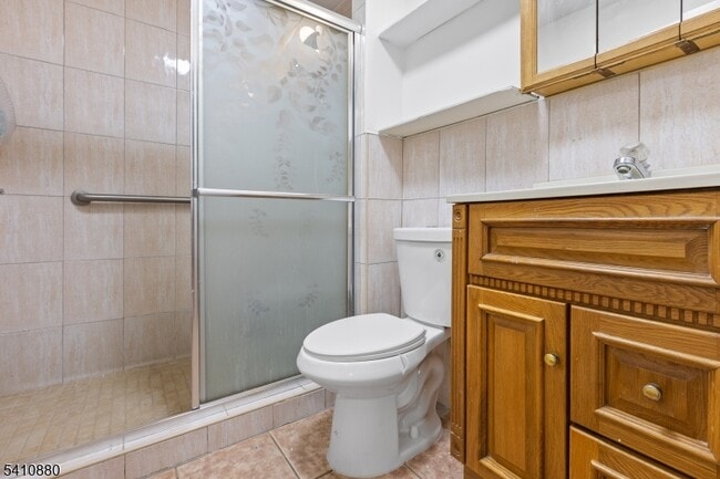 Building Photo - 552 Franklin St