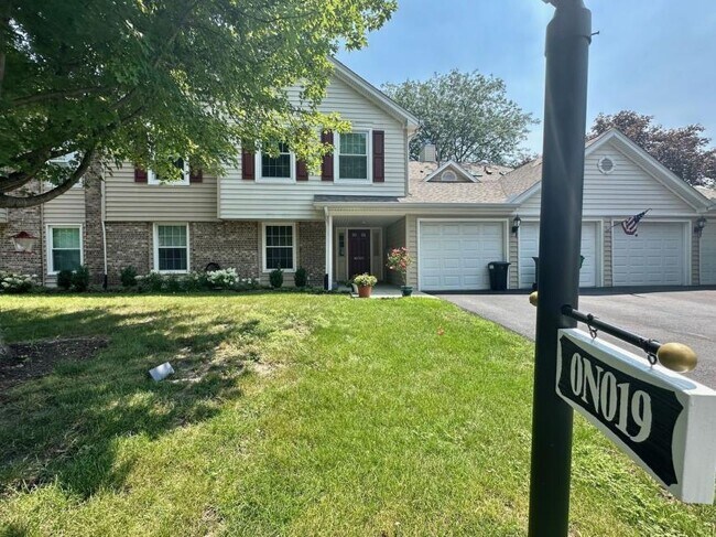Building Photo - 2 bedroom in Winfield IL 60190