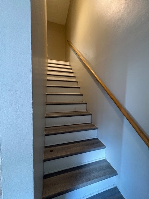 Building Photo - 240 Park Rd SW