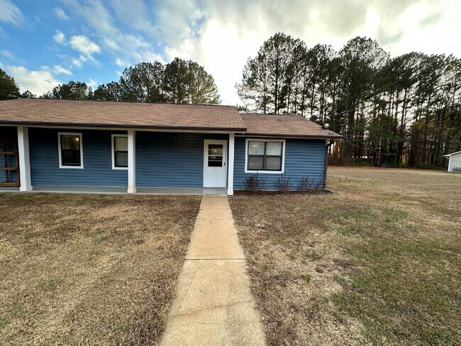 Building Photo - 105 Jay Ln