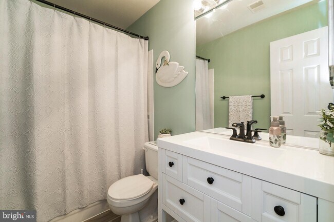 Building Photo - 7511 Ashby Ln