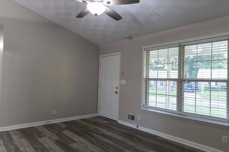 Building Photo - 3908 Birch Leaf Ct