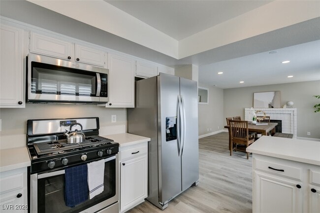 Building Photo - 6585 Minton Ct