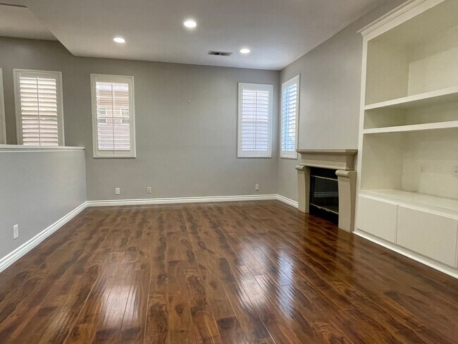 Building Photo - 2884 Capella Way
