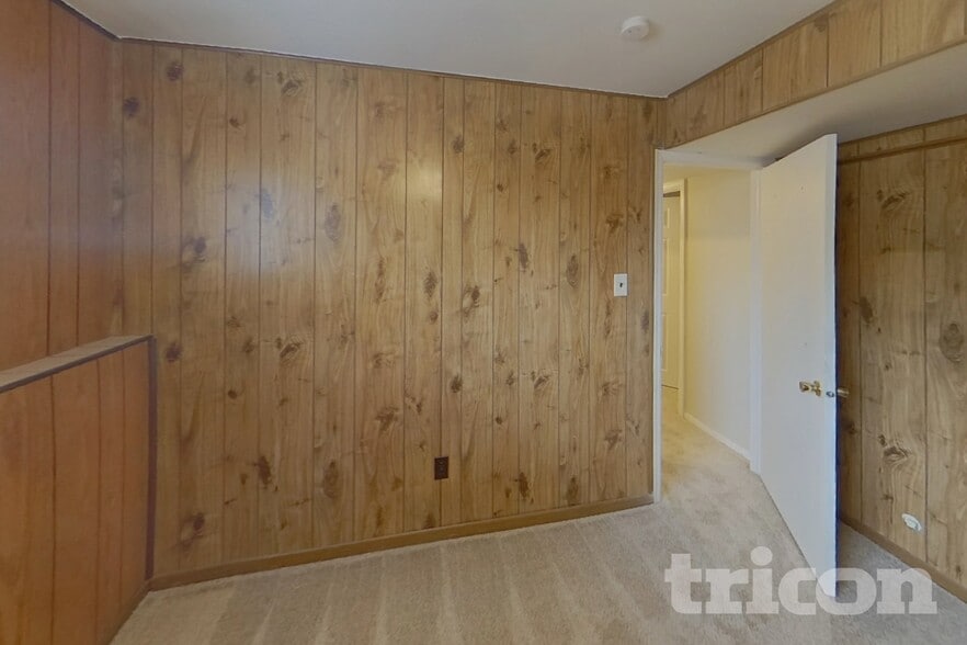 Building Photo - 3310 Red Onion Cir