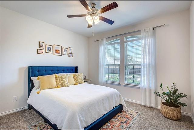 Building Photo - 4055 Ellinger Dr