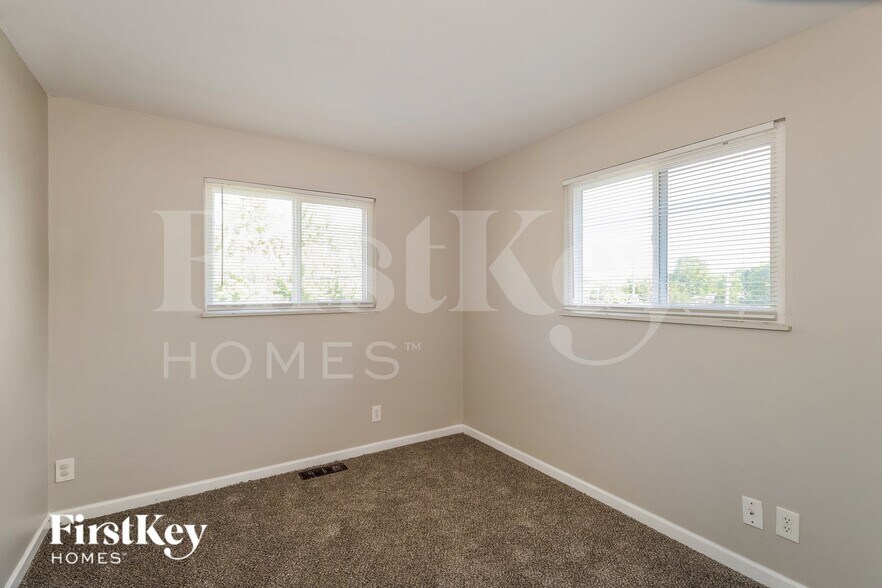 Building Photo - 10602 Morning Glory Ln