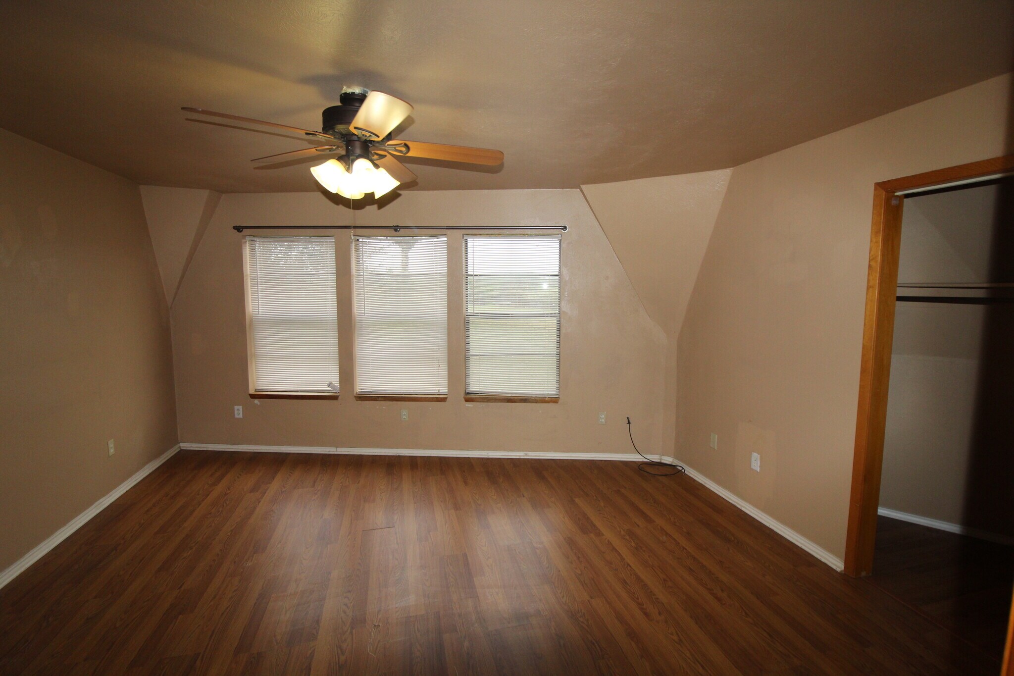 Building Photo - 4299 FM 1352