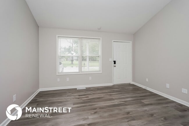 Building Photo - 156 Hackberry Ln