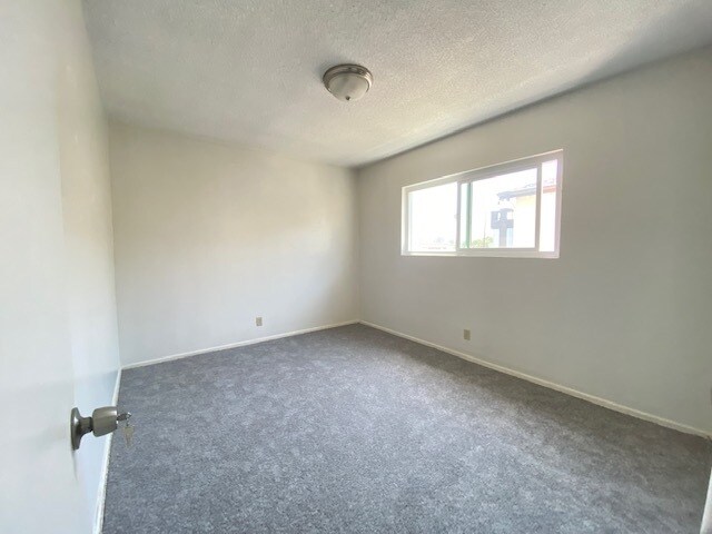 1st Bedroom - 9107 Cattaraugus Ave
