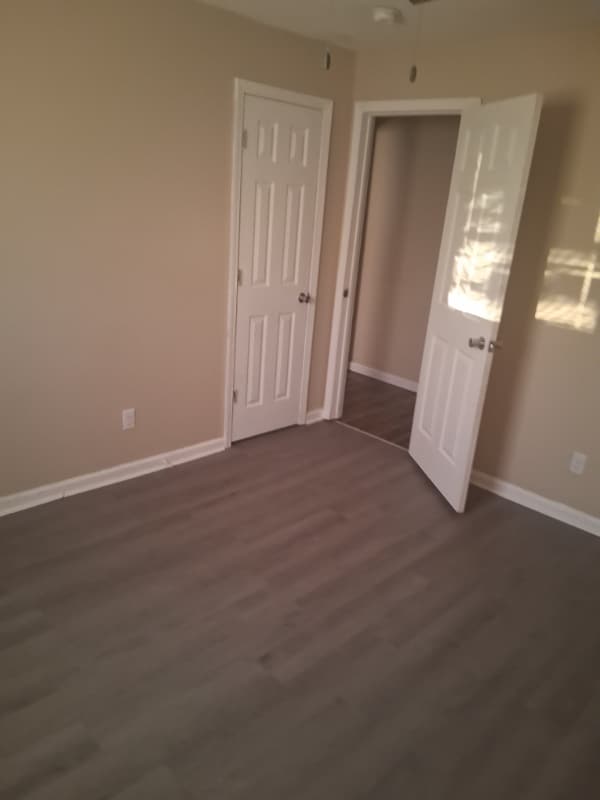 Building Photo - 2209 Kelly St