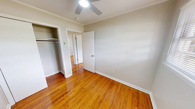 Building Photo - 1401 Magnolia St