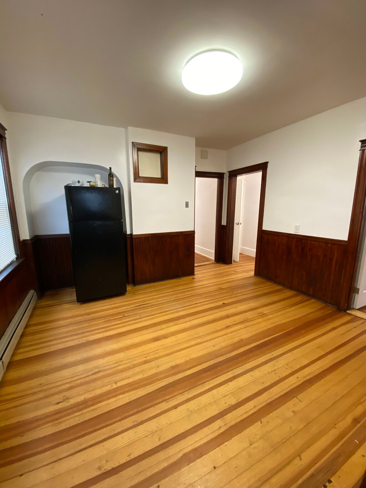 Building Photo - 61 Pembroke Ave