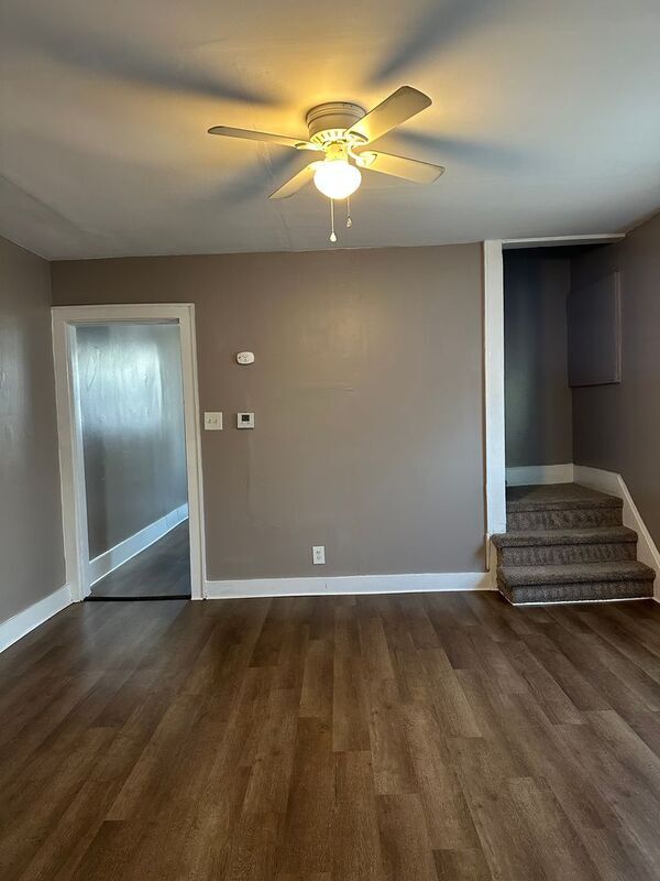 Building Photo - 1871-1873 Cleveland Avenue