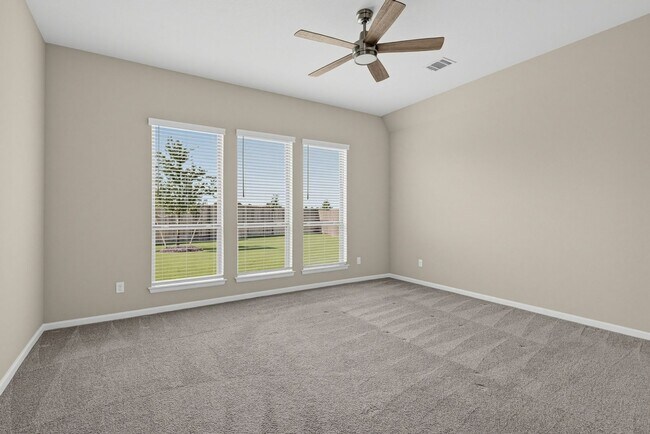 Building Photo - 5123 Morrison Dr