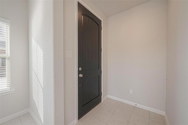 Building Photo - 31139 Mahogany Fir Trl