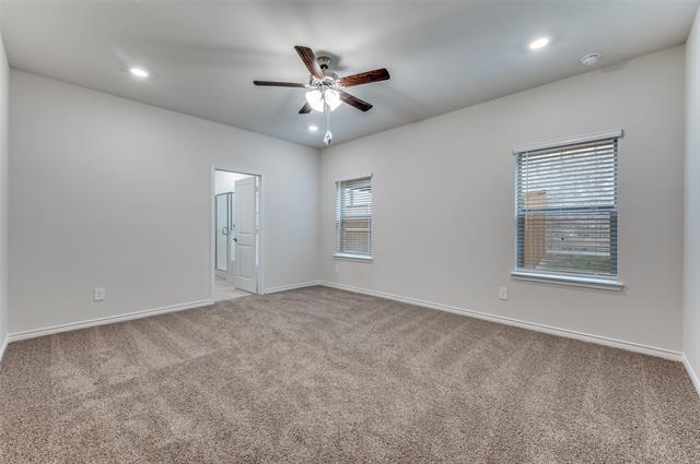 Building Photo - 1600 Bleriot Ct