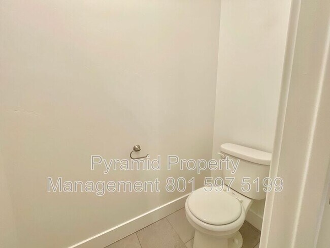 Building Photo - 836 E 340 S