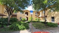 Building Photo - 33 E 20th St