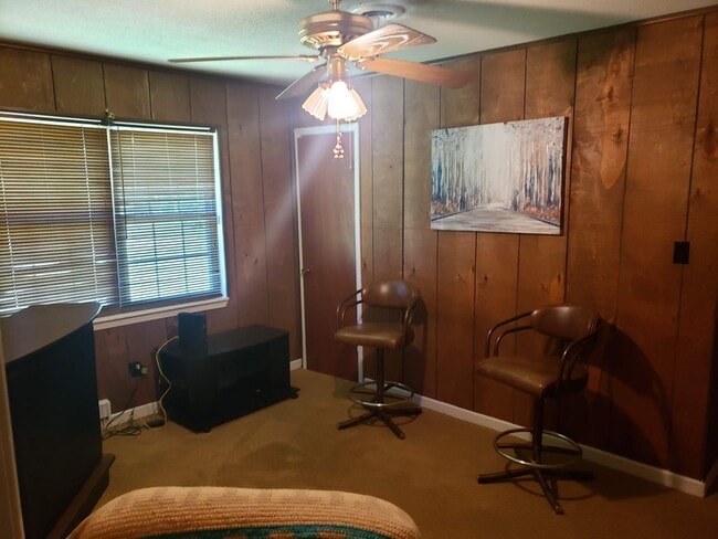 Building Photo - 3431 Winesap Way