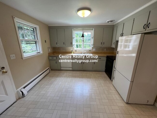 Building Photo - 48 River Ave