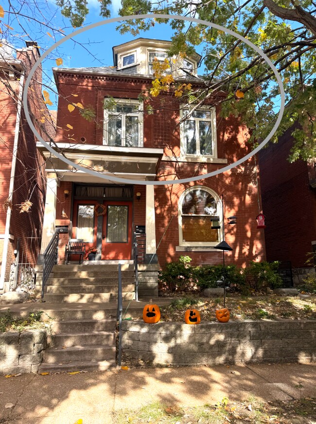 Building Photo - 4529 Arco Ave