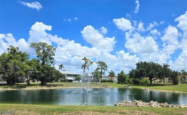 Building Photo - 12630 Equestrian Cir