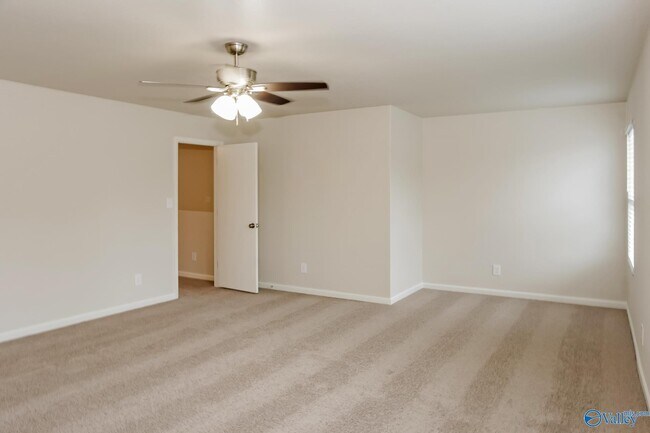 Building Photo - 28200 Kawana Ct