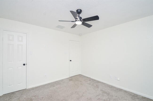 Building Photo - 4835 Richmond Knoll Ln
