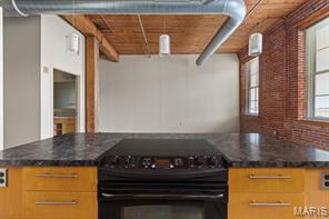 Building Photo - 721 N 17th St