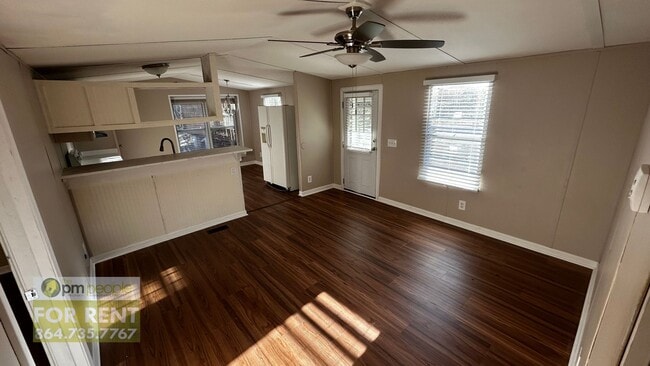 Building Photo - No rent until April 1st!! Simple Life, Serene Setting ~ Cozy 3/1.5 Available!