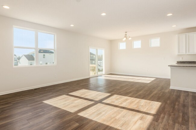 Building Photo - 317 Raccoon Ave