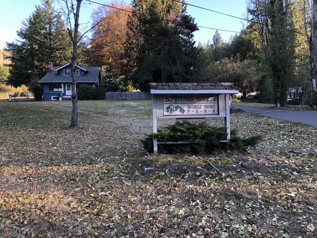 Building Photo - Spring Glen Mobile Park