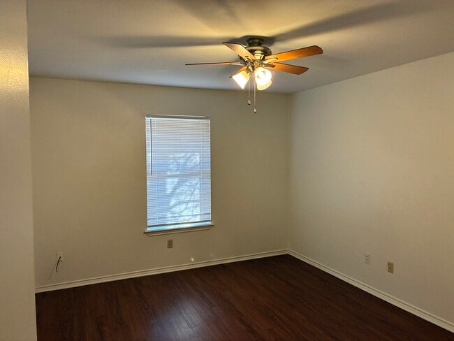 Building Photo - 13571 Sheldon Ln