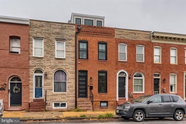 Building Photo - 524 E Fort Ave