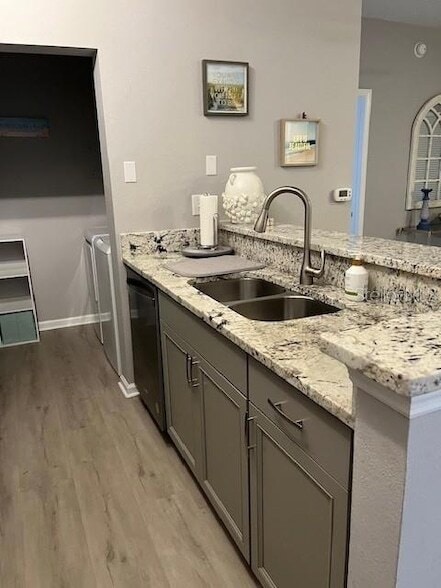 Building Photo - 10764 70th Ave