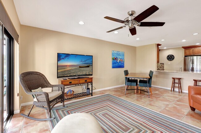 Building Photo - 2299 Treasure Isle Dr