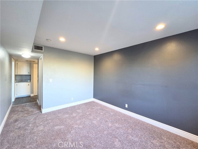 Building Photo - 505 W 5th St