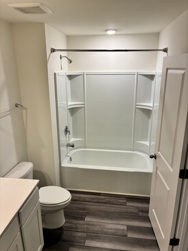 Building Photo - Cartersville Townhomes