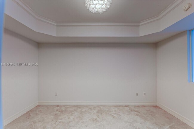 Building Photo - 3535 S Ocean Dr