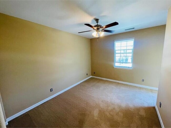 Building Photo - 32391 Alpine Ct