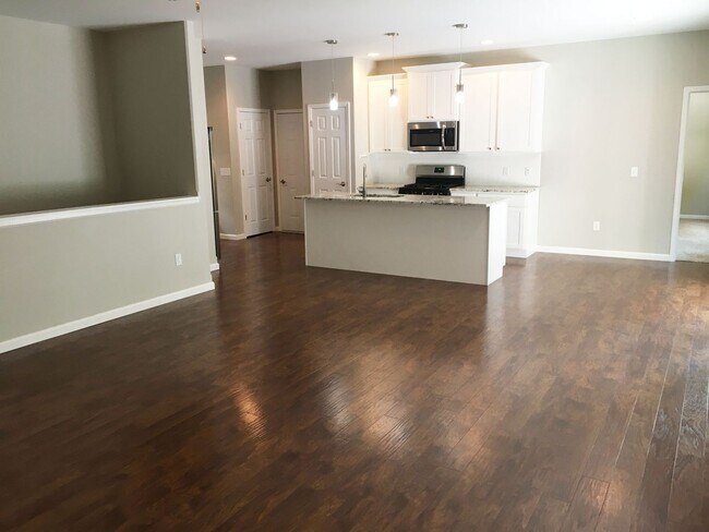 Building Photo - 4-Bedroom 3 Bath Executive Home In Rib Mou...