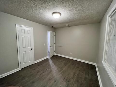 Building Photo - 617 Lexington Ave