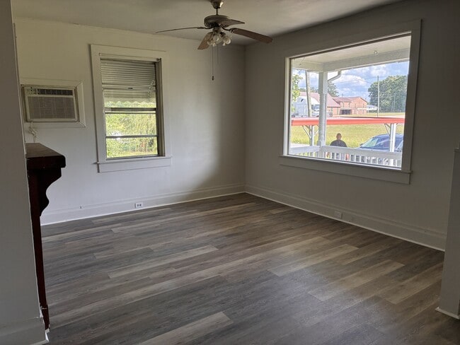 Building Photo - 1226 Sizemore St