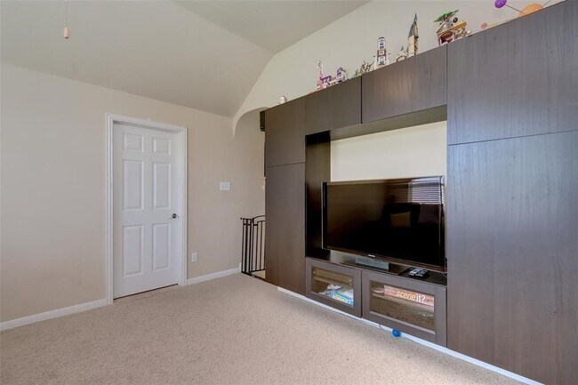 Building Photo - 3 Galleta Ct