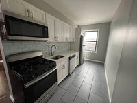 Building Photo - 1 bedroom in BRONX NY 10452