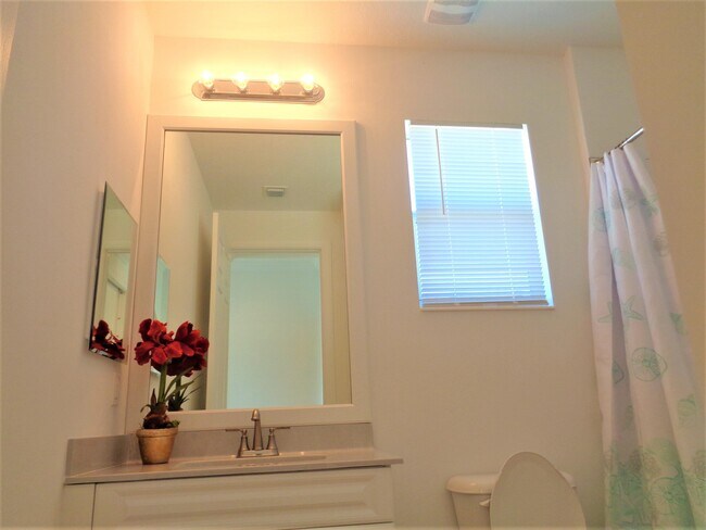 Building Photo - 2597 Bella Vista Cir