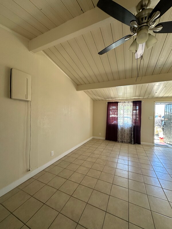 Building Photo - 16639 Yucca Ave