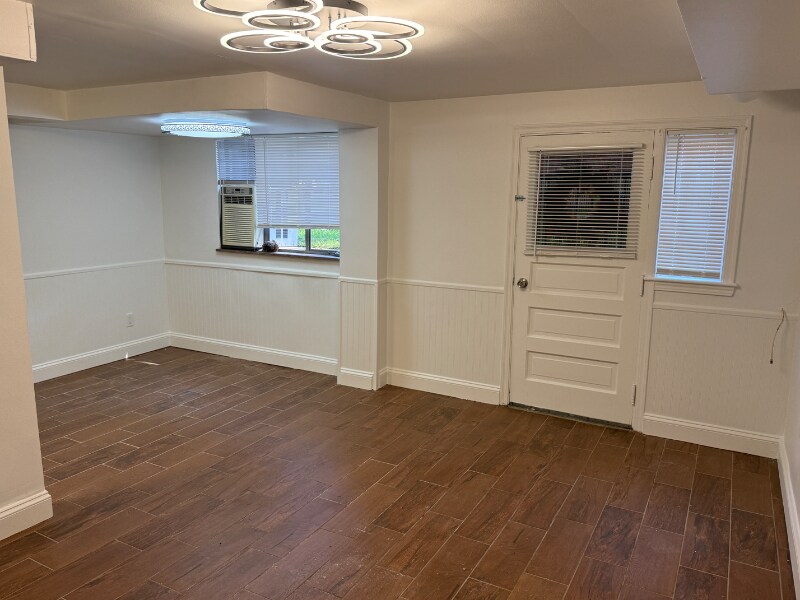 Building Photo - 6807 Wooster Pike