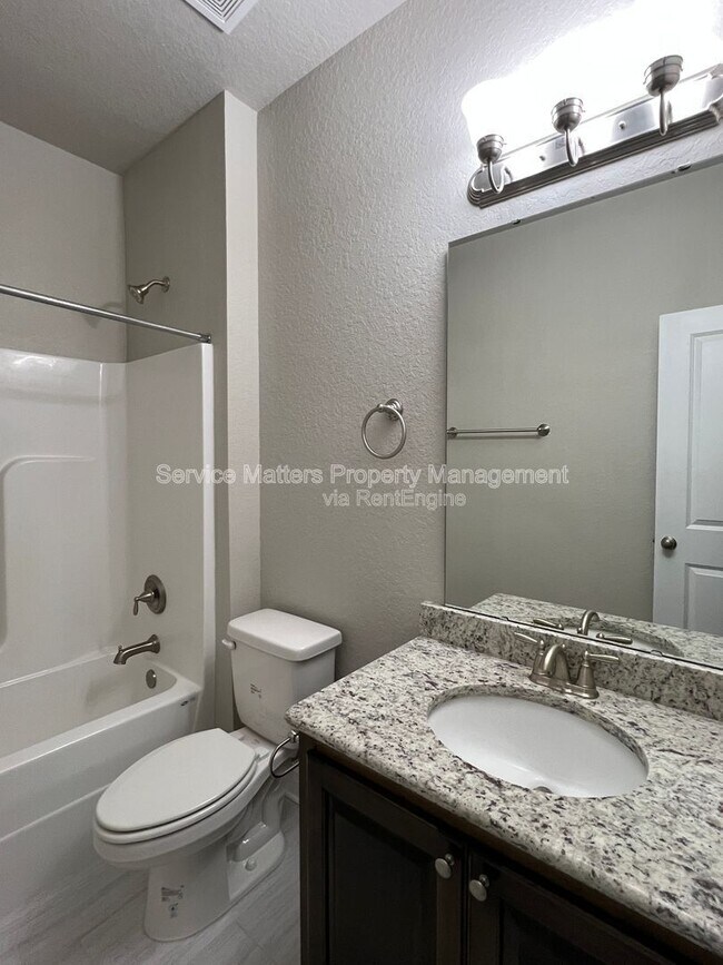 Building Photo - 5330 Parkside Dr